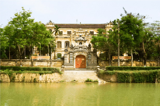 Ba bài văn ngự chế trên kiến trúc thời Khải&nbsp;Định