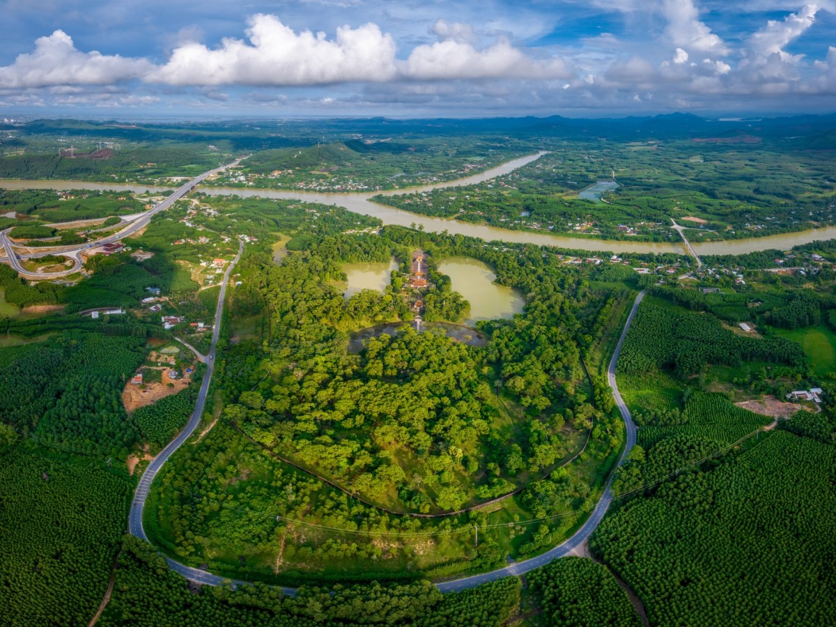 Sông Hương Từ Chánh Chim&nbsp;Nghiêng